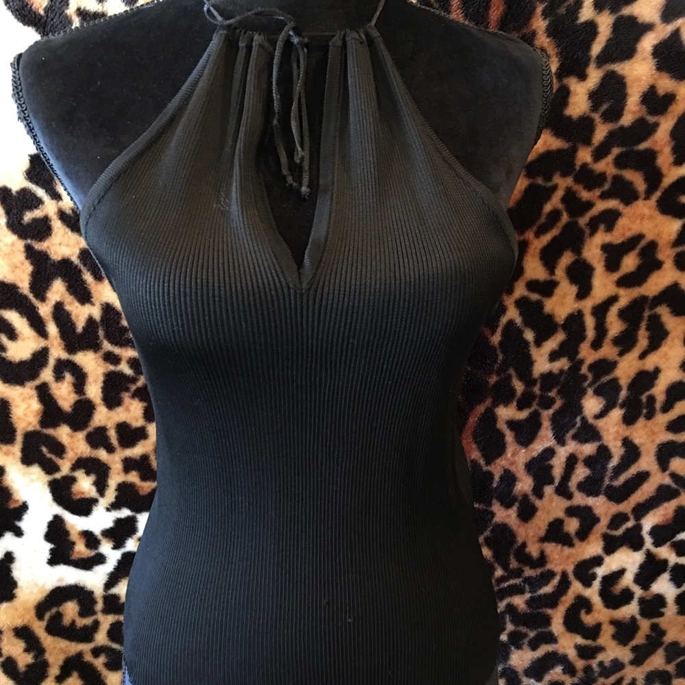 Bebe blk knit sleeveless top